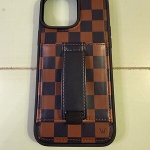 WALLI Brown Checkered Phone Case, iPhone 16 Pro Max
